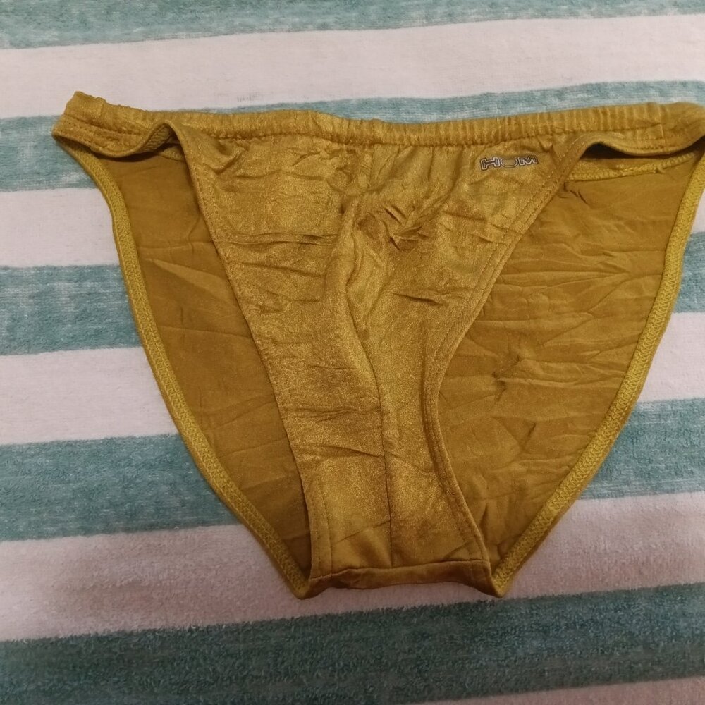 RARE VINTAGE 1" HOM SWIM BRIEF, SIZE 32", GOLD-CRINKLED PATTERN (*) (Pre-Owned)